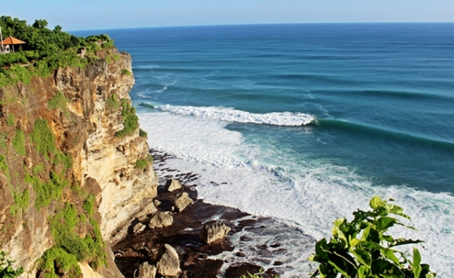 - Uluwatu Beach, Bali -